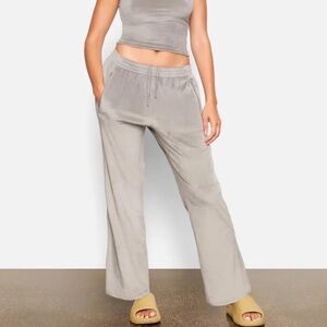 Skims Velour Wide Leg Track Pants In Smoke Size XL NWT